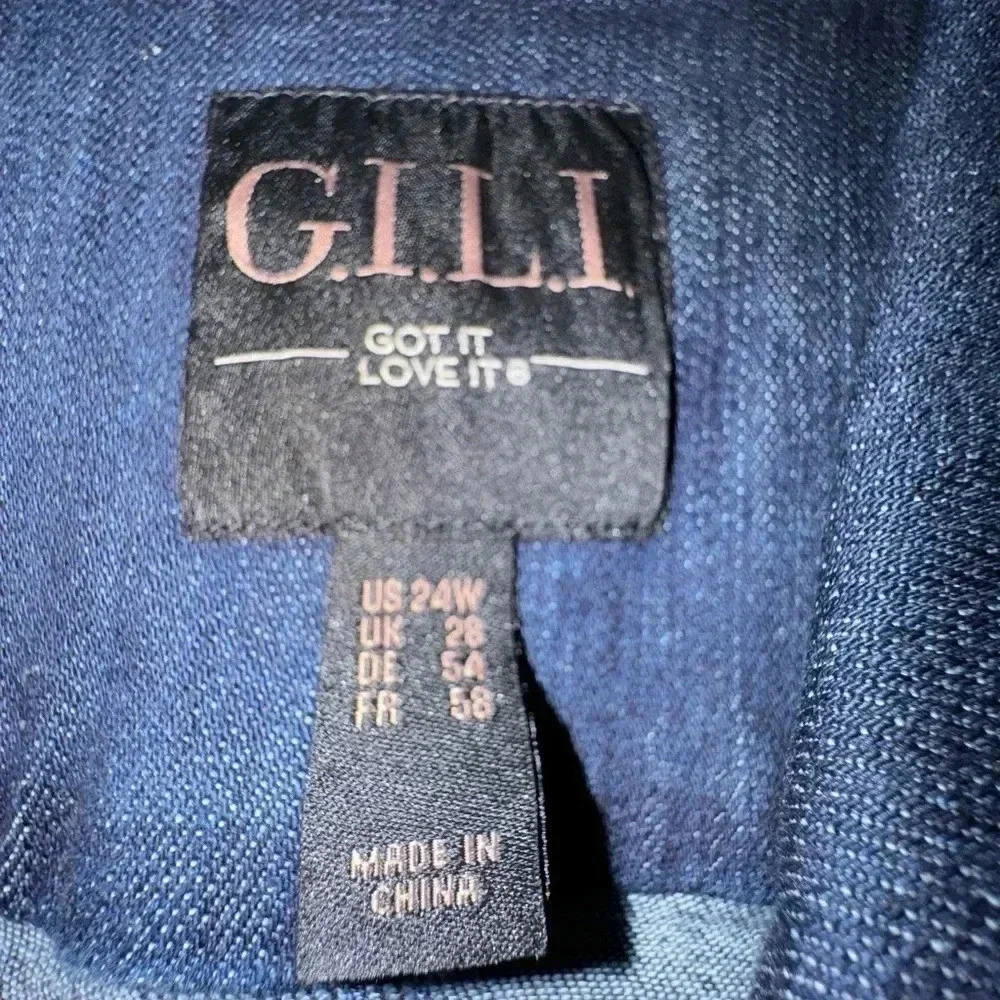 GILI Denim Crop Jacket..Size 24w…(fits like 18/20) - Picture 2 of 4